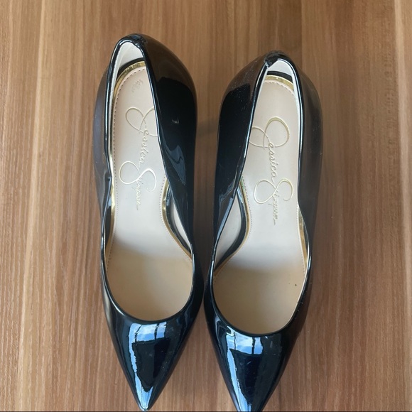 Jessica Simpson Cassani Black Patent Leather Heels Size 8 - Picture 3 of 4